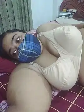 Chat XXX Live momo_loves