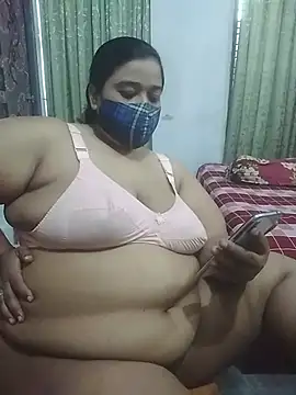 Show de momo_loves na webcam