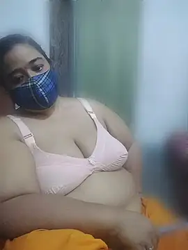 momo_loves live XXX chat