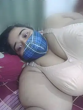 momo_loves ওয়েবক্যাম শো