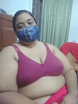 momo_loves Webcam-Show