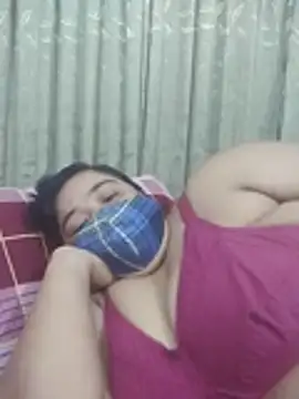 momo_loves Adlı Modelin Web Kamerası Şovu