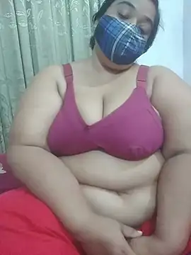 Chatroom XXX en direct de momo_loves