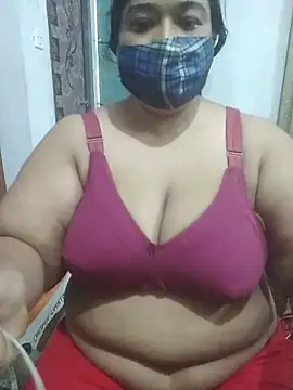 Chat XXX en directo de momo_loves