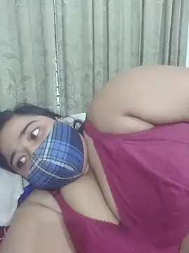 Pertunjukan Kamera Web momo_loves