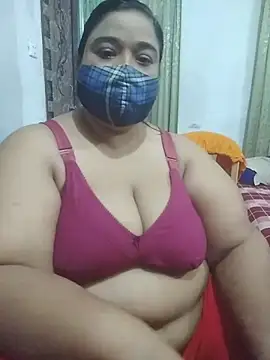 عرض كام momo_loves