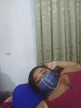 Živý XXX chat momo_loves