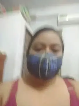 momo_loves ওয়েবক্যাম শো