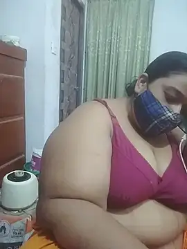 Show Webcam de momo_loves