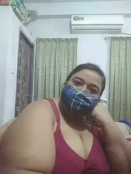 momo_loves Webcam show