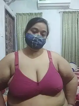 Show de momo_loves na webcam