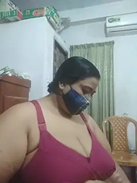 momo_loves – webcam-show