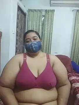 Chatroom XXX en direct de momo_loves