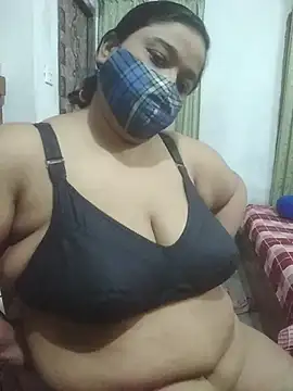 Show Webcam de momo_loves