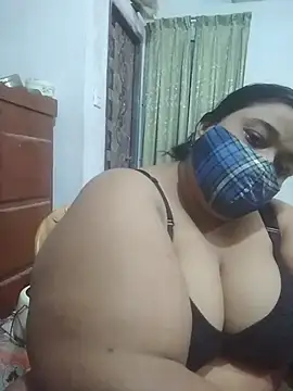 momo_loves ওয়েবক্যাম শো