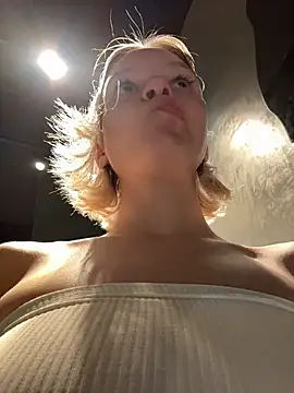 Chat XXX en directo de AshleyMur