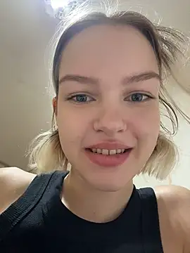 AshleyMur XXX чат на живо