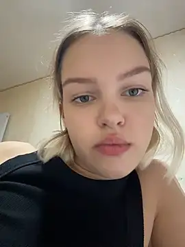 צ'אט XXX בשידור חי של AshleyMur