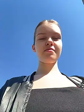 AshleyMur élő XXX-chatje