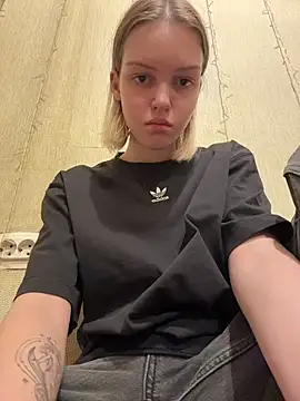 AshleyMur: απευθείας συνομιλία ΧΧΧ