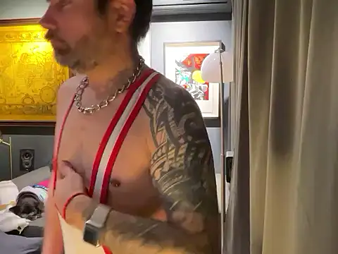 LukasMackenna's Webcam Show