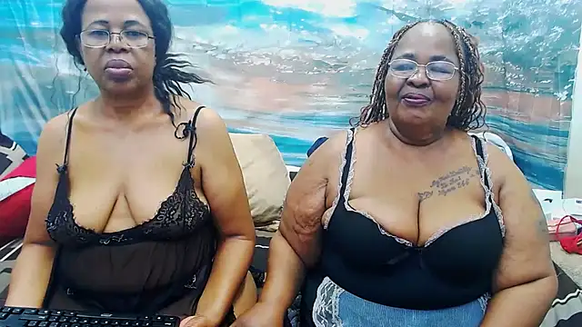 SEXY_MATURExx Show in webcam