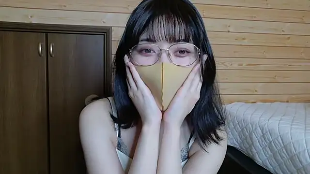 minami_room – webcam-show