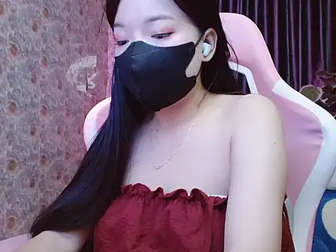-Tamy- 在線直播表演