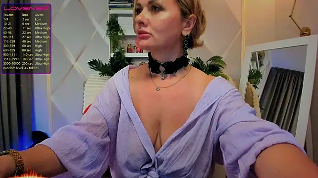 Monika-peach – Live XXX-chat