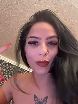 הופעת וובקאם של Evelin199