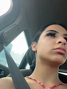 Evelin199 Шоу с уебкамера