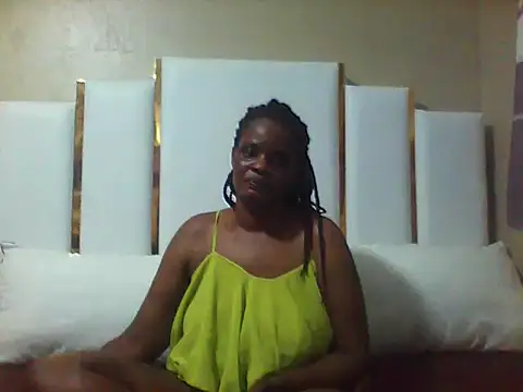 Webkamerová show creamyhairy_puss