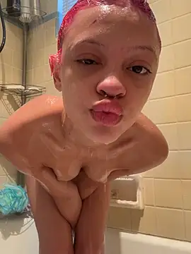 jojosbizarrelyf's Webcam Show