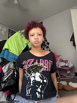 jojosbizarrelyf's Webcam Show