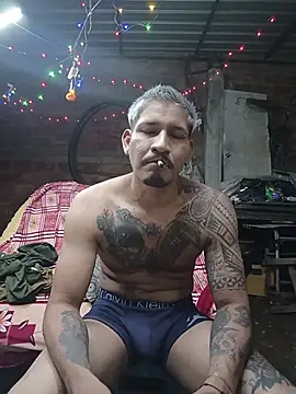 Pokazy przed kamerką – cielo420
