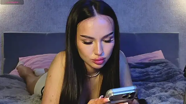 LushMirai Webcam Show