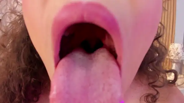 CamilaCastillo's Webcam Show