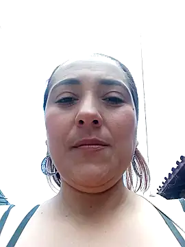 Sweett_Lu's Webcam Show