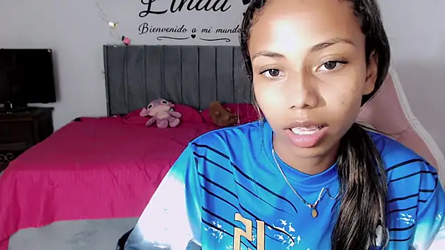 linda_brown_ Live XXX-Chat