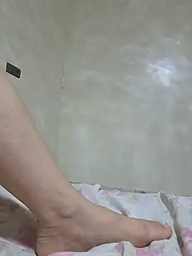 Yousra_soso's Webcam Show