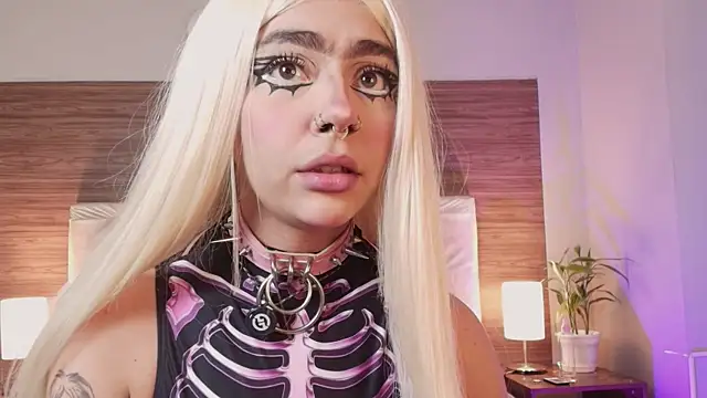 maddiie Adlı Modelin Web Kamerası Şovu