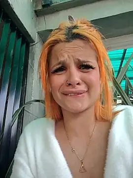 Cataleya_16 élő XXX-chatje