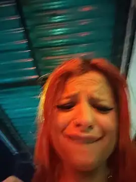 Sala de chat en directo de Cataleya_16