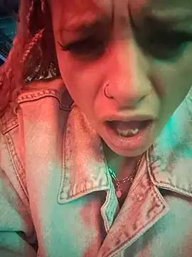Cataleya_16のライブXXXチャット