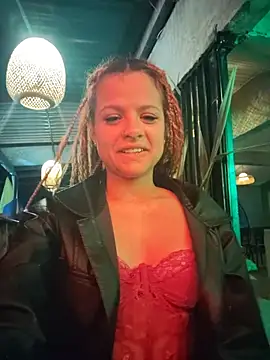 Cataleya_16 Adlı Modelin Canlı XXX Sohbeti