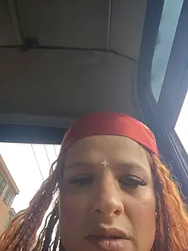 Cataleya_16 Adlı Modelin Web Kamerası Şovu