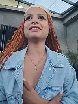 Cataleya_16's Live XXX Chat