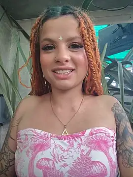 Cataleya_16 Adlı Modelin Canlı XXX Sohbeti