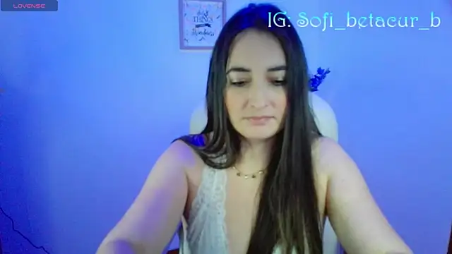 soffi_betacur's Webcam Show