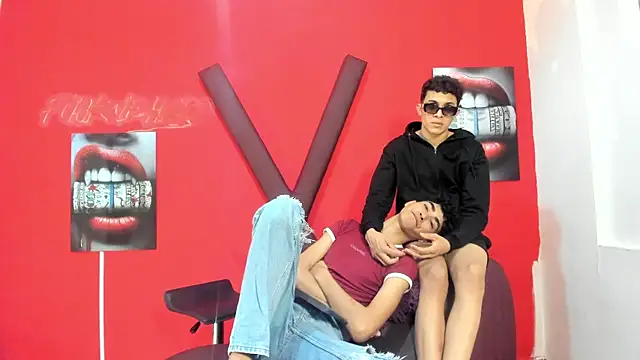 Pokazy przed kamerką – AVENGER_BOYS2026